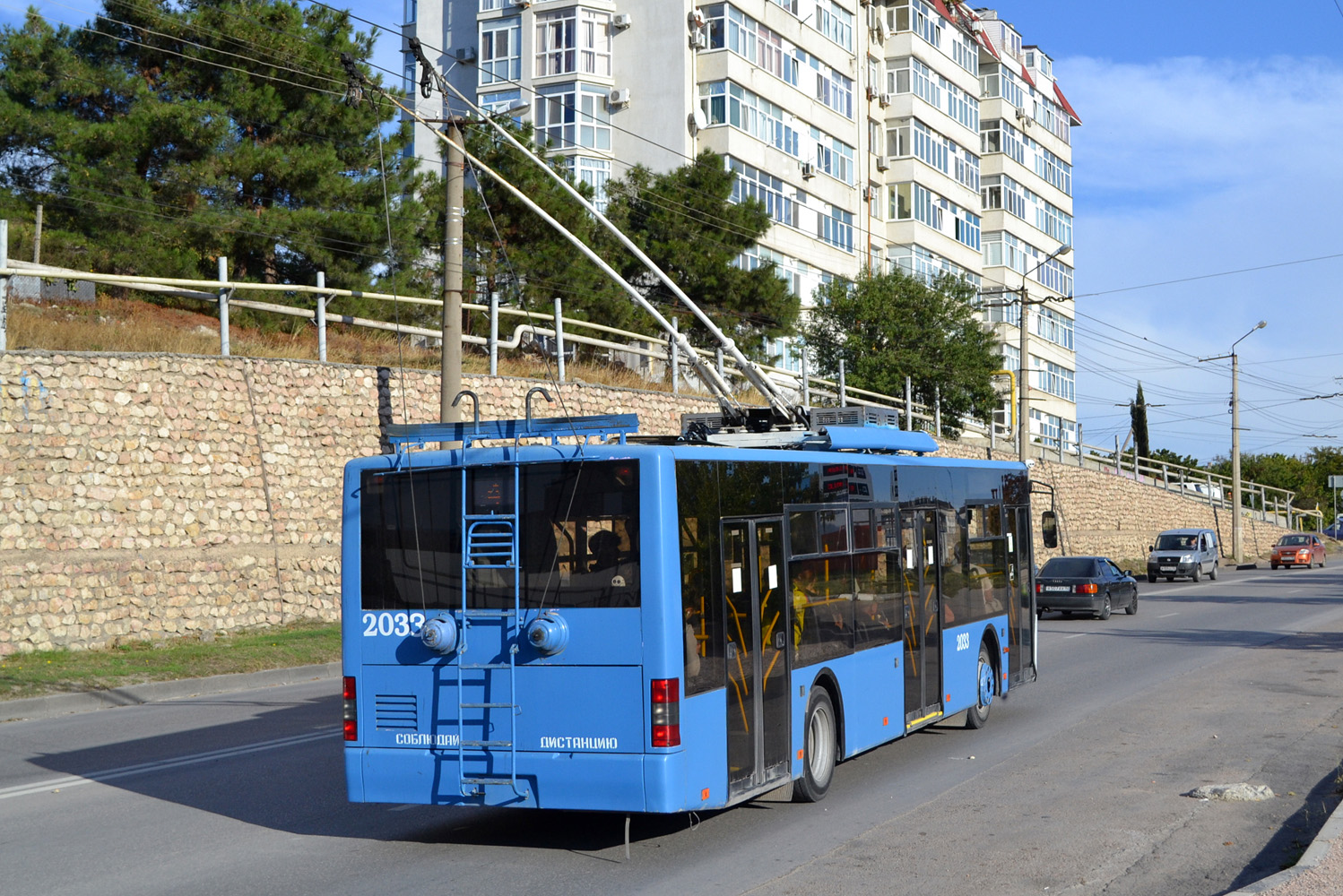 Севастопол, ЛАЗ E183A1 № 2033