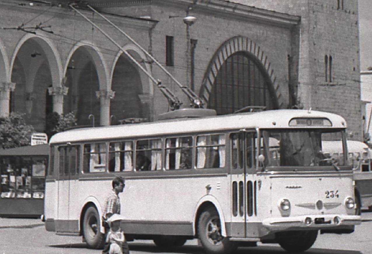 Крымский троллейбус, Škoda 9Tr7 № 234; Крымский троллейбус — Исторические фотографии (1959 — 2000)