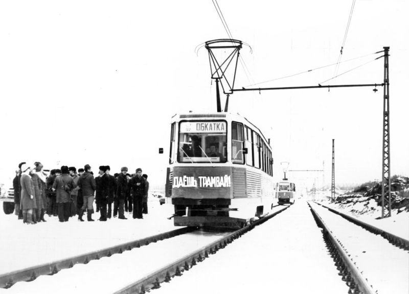 Старый Оскол, 71-605 (КТМ-5М3) № 1; Старый Оскол — Исторические фотографии [1976-2003]; Старый Оскол — Обкатка первой очереди скоростного трамвая — 6 ноября 1980 года