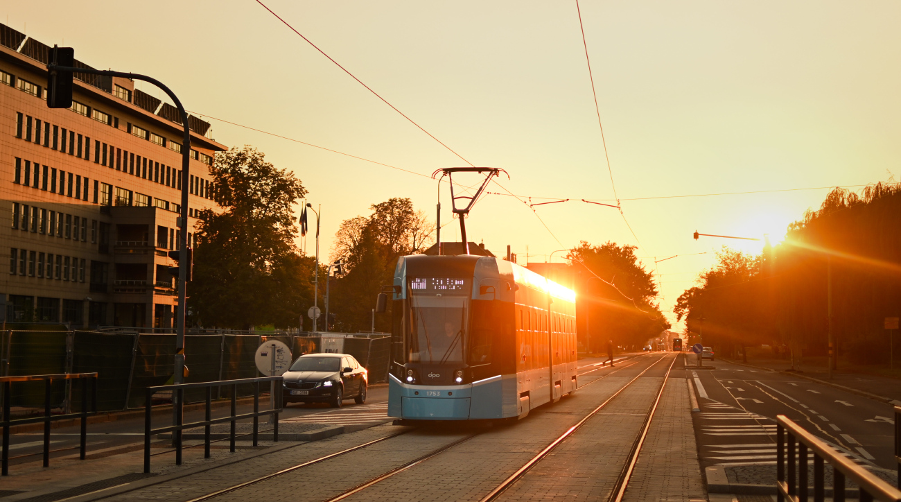Ostrava, Škoda 39T ForCity Smart nr. 1753