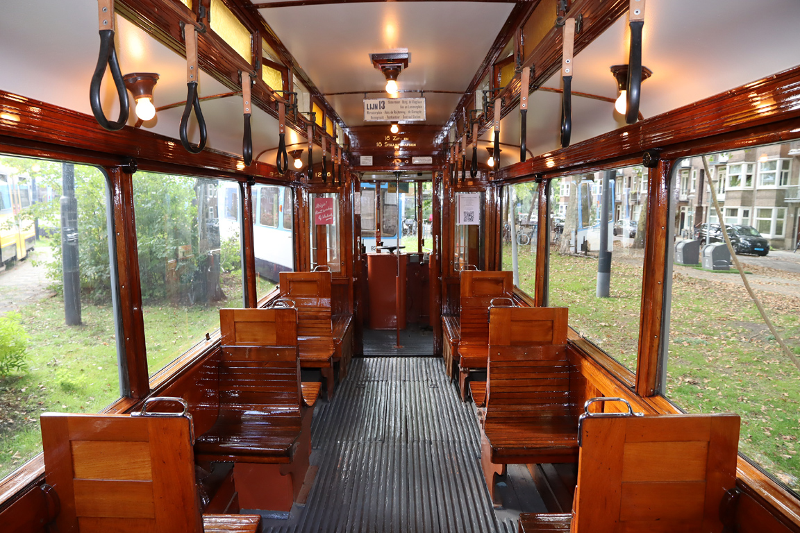 Амстердам, Двухосный моторный Werkspoor № 1236; Амстердам — 50 лет Museumtramlijn Amsterdam