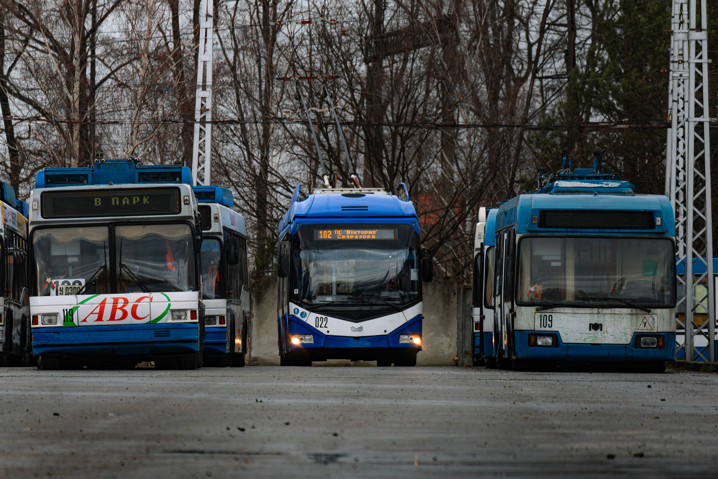 Brest, MAZ-ETON T103 N°. 119; Brest, BKM 321 N°. 022; Brest, BKM 32102 N°. 109; Brest — Trolleybus Depot