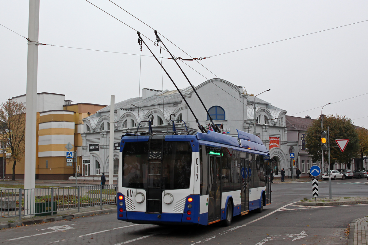 Брест, БКМ 321 № 017
