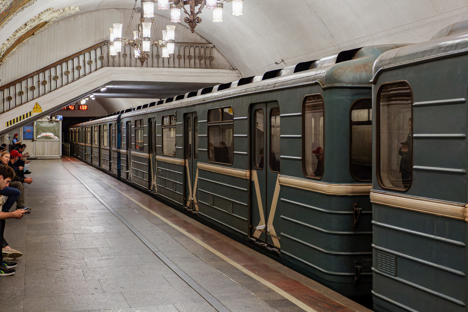 Москва, 81-714.5 (ЛВЗ/ВМ) № 8205