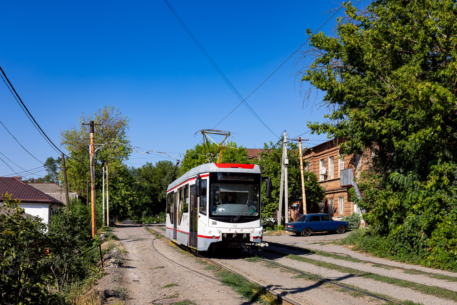 Новочеркасск, 71-407-01 № 306