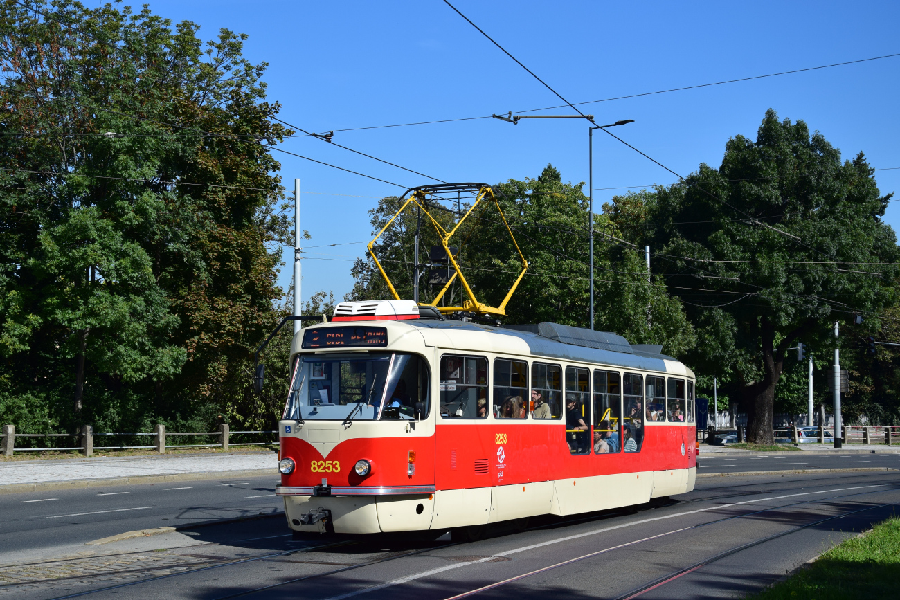 Прага, Tatra T3R.PLF № 8253