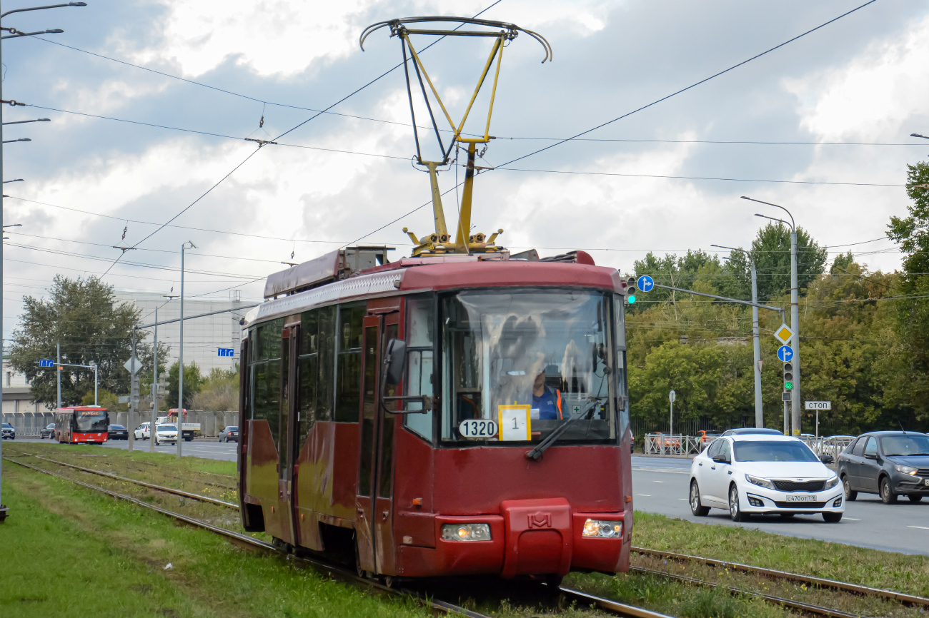 Казань, БКМ 62103 № 1320