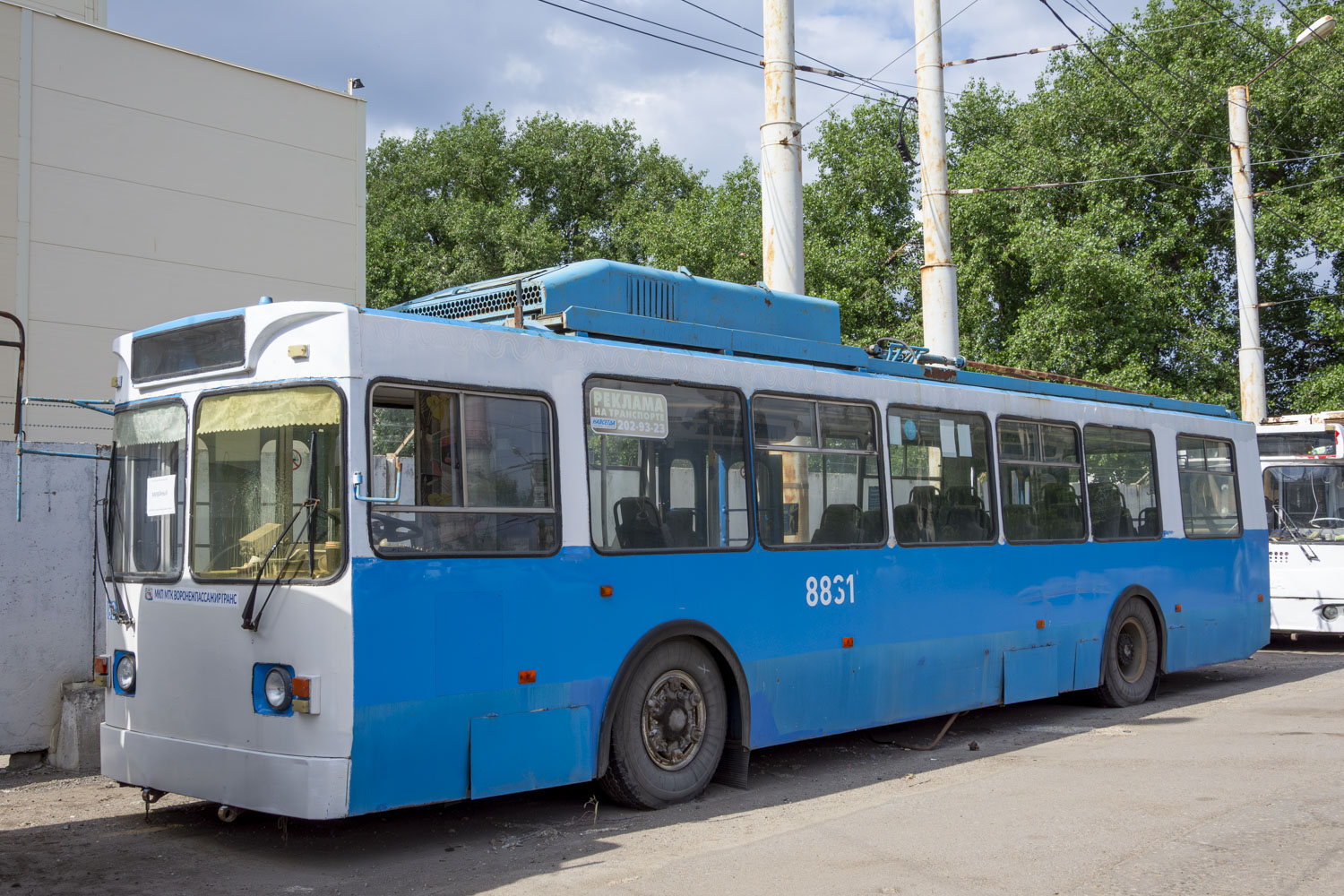 Воронеж, ЗиУ-682ГМ1 (с широкой передней дверью) № 8831