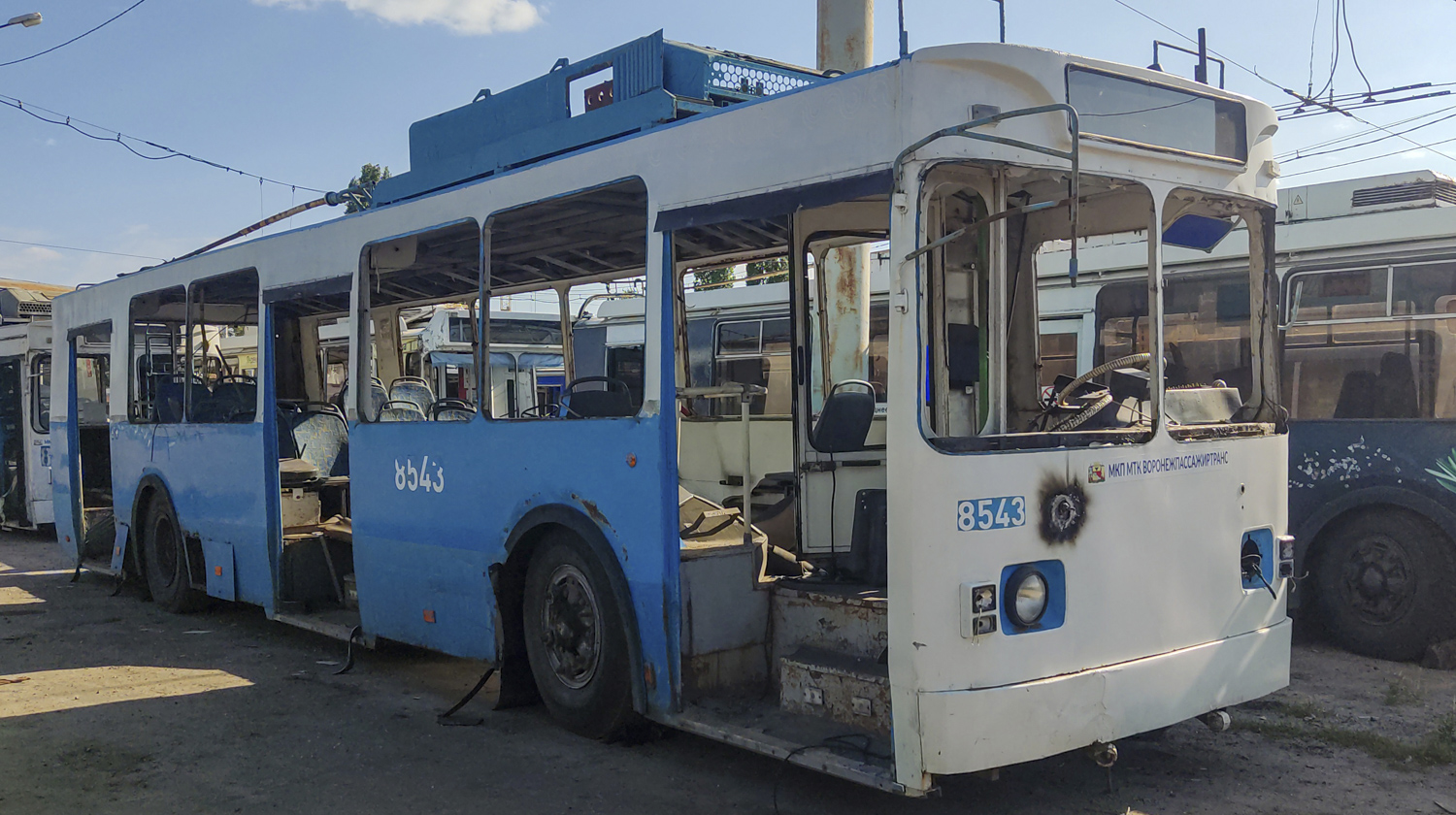 Voronezh, ZiU-682GM1 (with double first door) č. 8543
