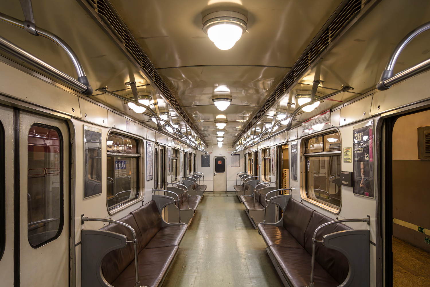 სანქტ-პეტერბურგი, Ema-502 № 6604