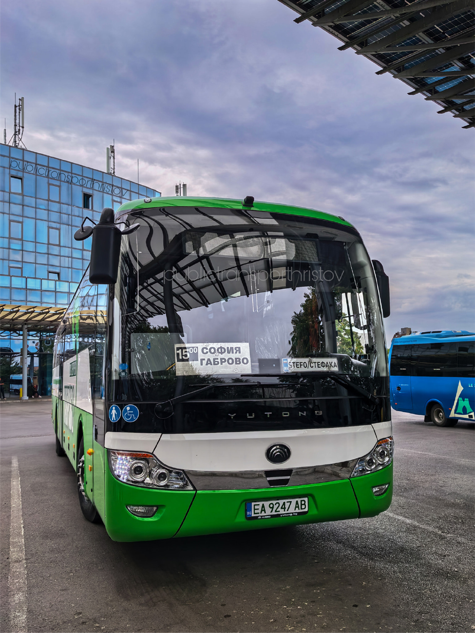 Gabrovo, Yutong ICe12 # EA 9247 AB