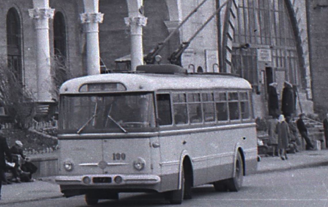 Krimmi trollid (Simferopol - Alušta - Jalta), Škoda 9Tr1 № 190; Krimmi trollid (Simferopol - Alušta - Jalta) — Historical photos (1959 — 2000)