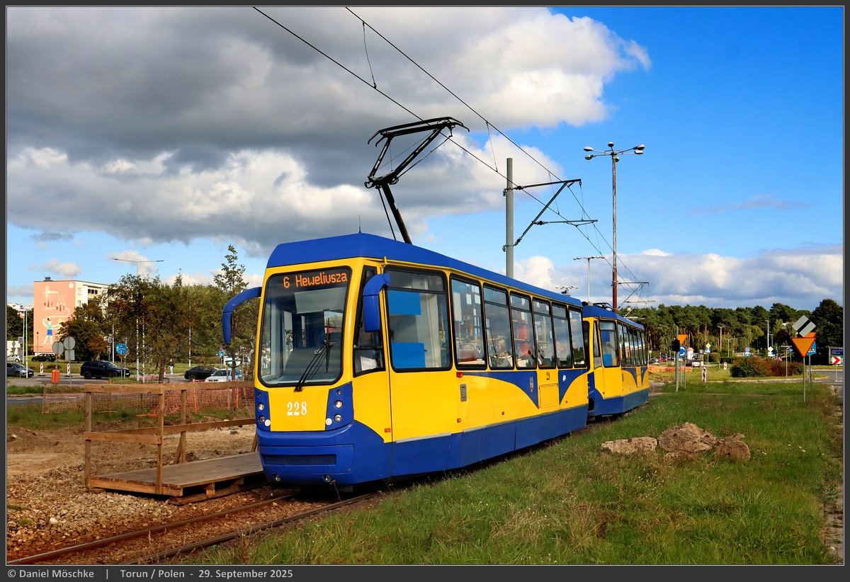 Toruń, Konstal 805NaND № 228