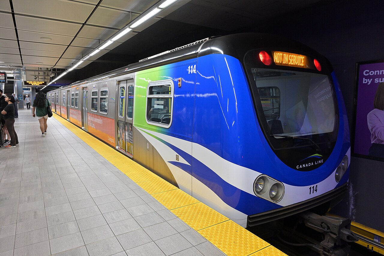 Ванкувер, Hyundai Rotem EMU № 114