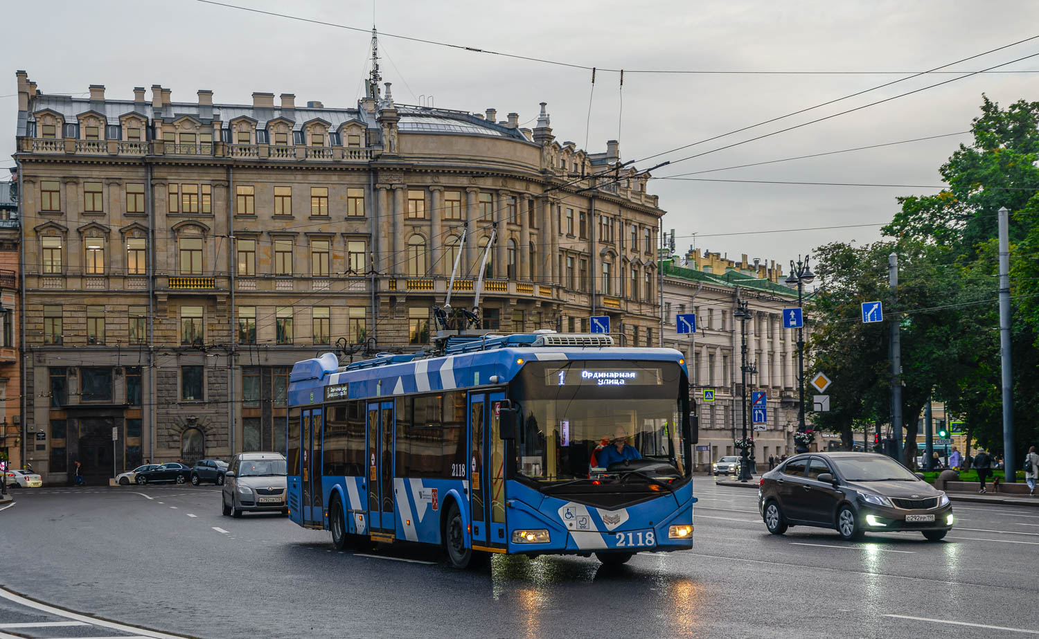 Санкт-Петербург, БКМ 32100D № 2118