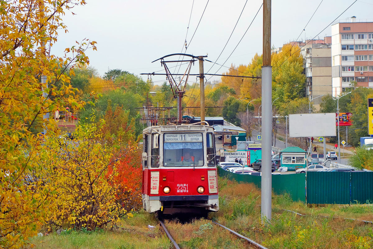 Саратов, 71-605 (КТМ-5М3) № 2251