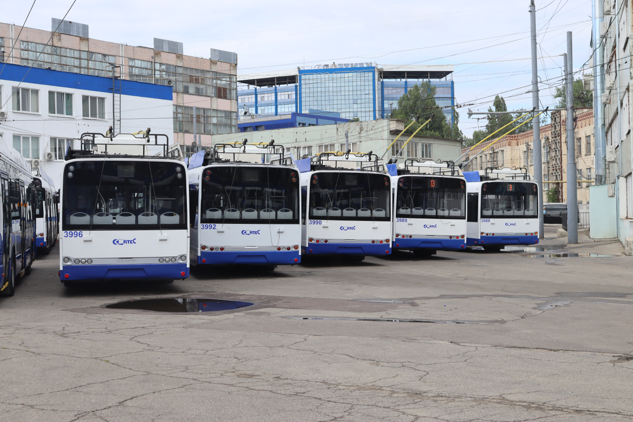 Кишинёв, Solaris Trollino III 12 AC № 3996