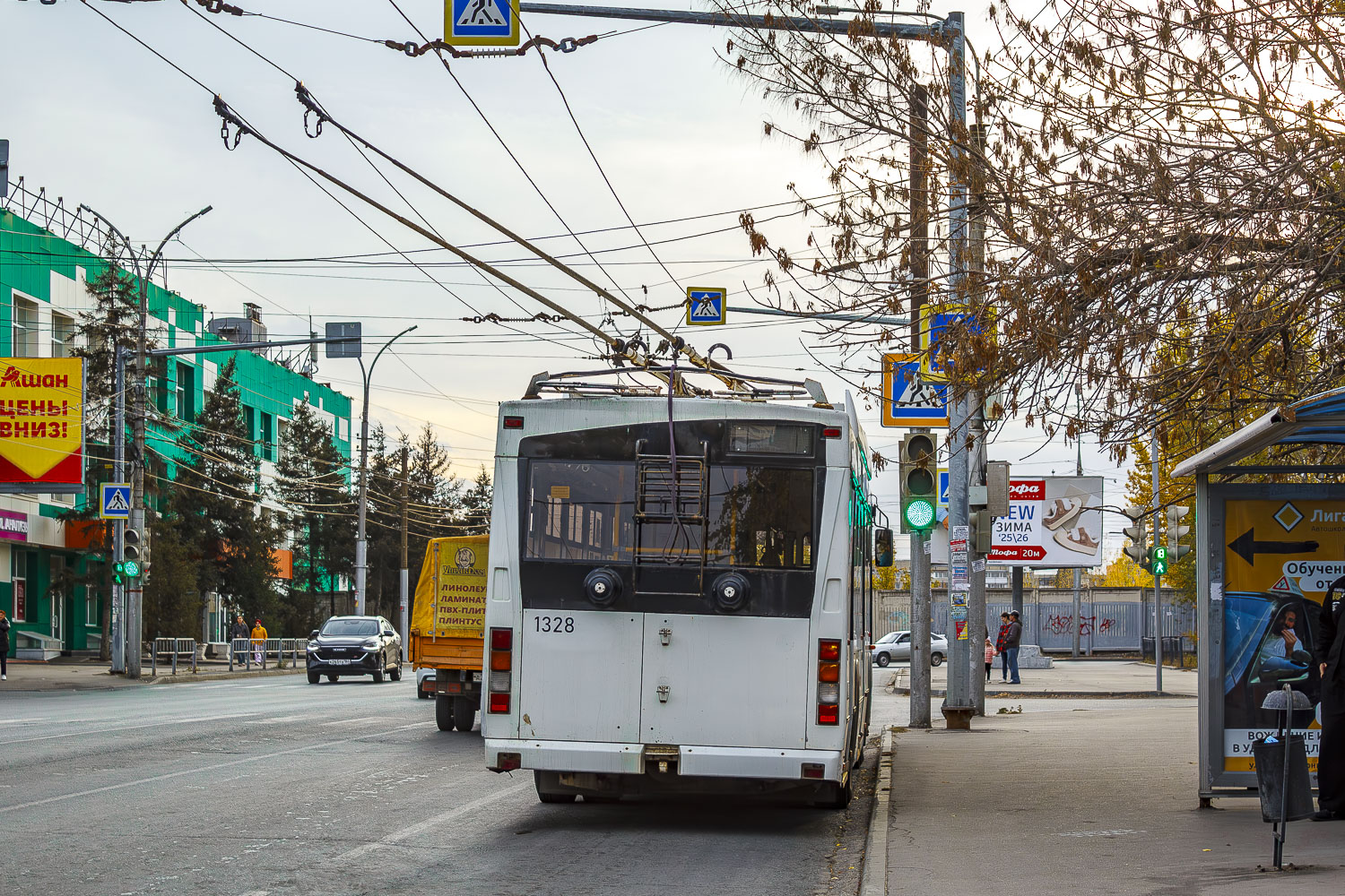 Saratov, Trolza-5275.03 “Optima” č. 1328