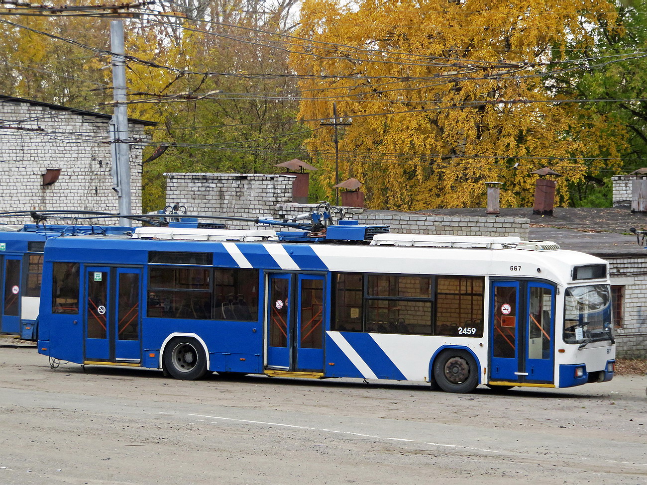 Киров, БКМ 321 № 667