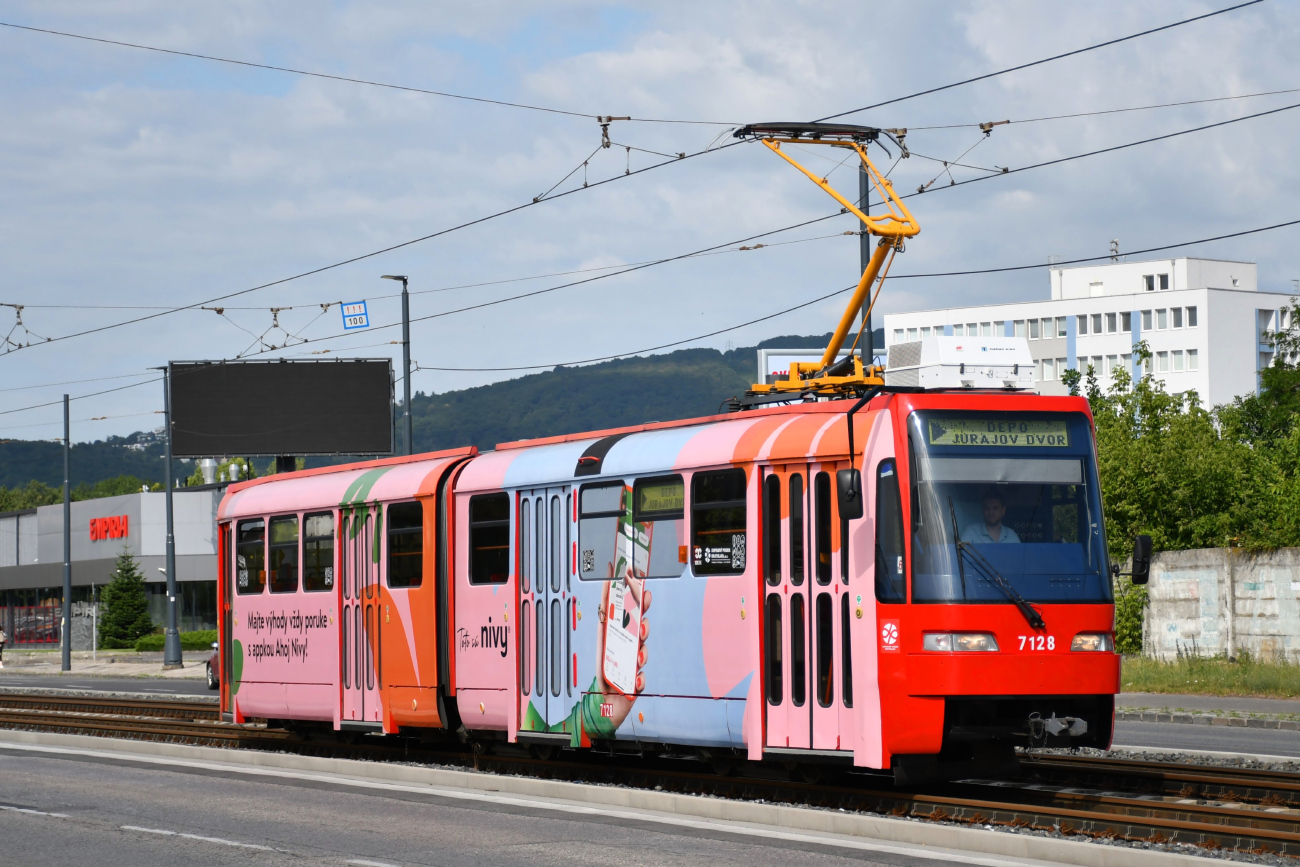Братислава, Tatra K2S № 7128