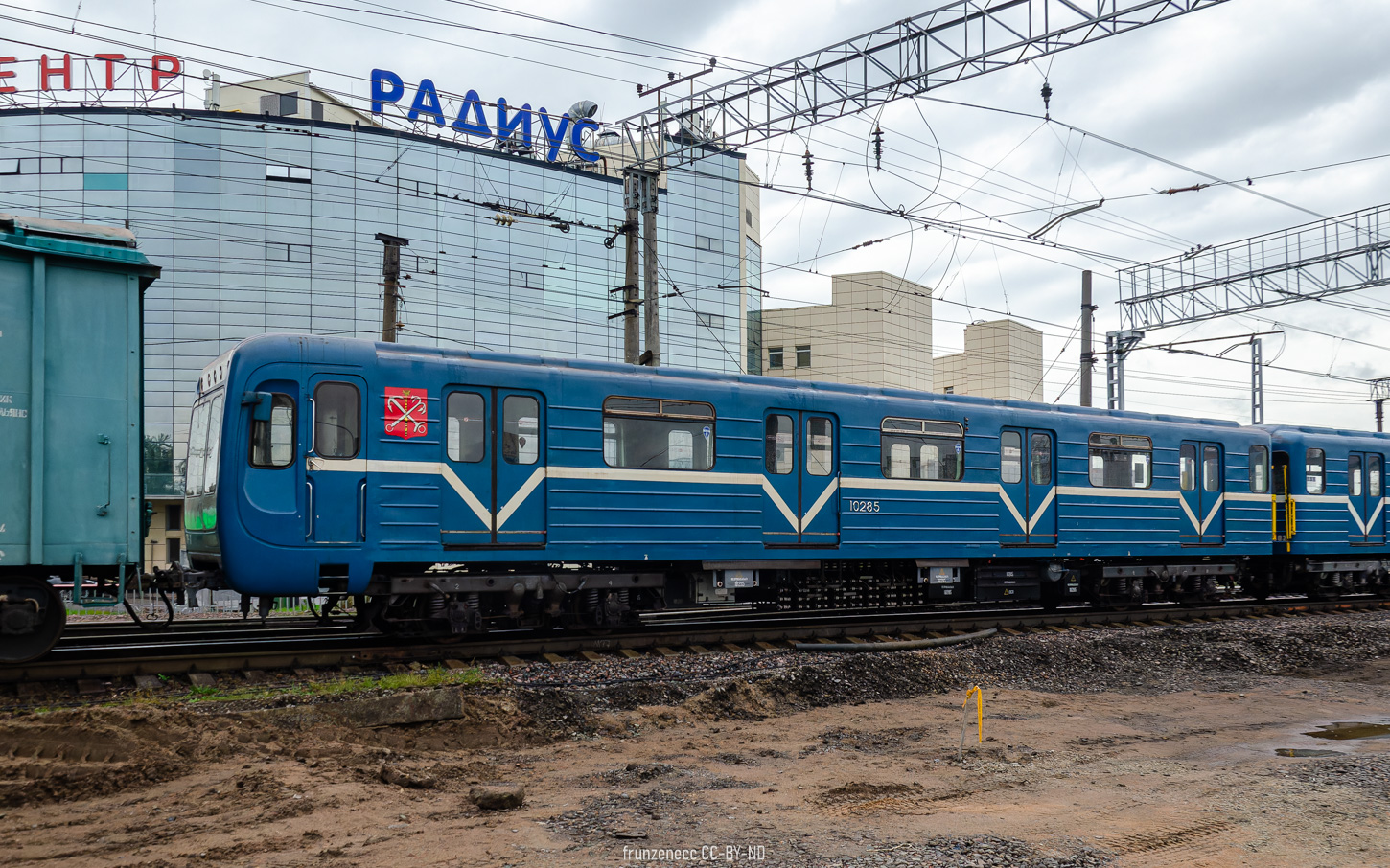 Saint-Petersburg, 81-540.8 č. 10285; Saint-Petersburg — Metro — Transport of subway cars by railway