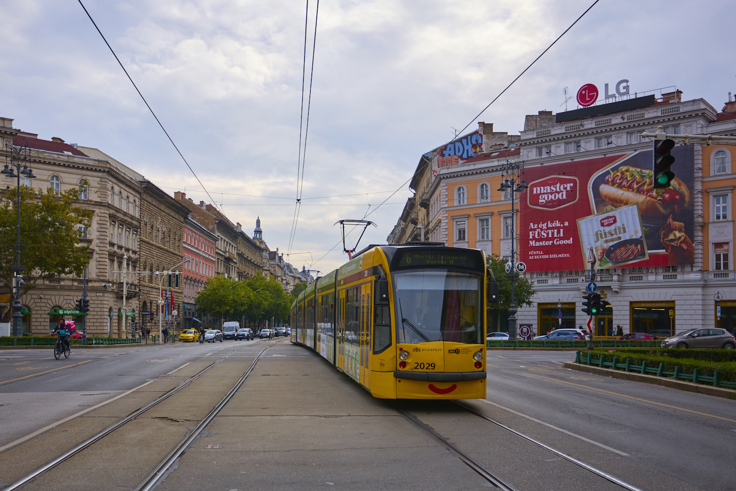 Будапешт, Siemens Combino Supra NF12B № 2029