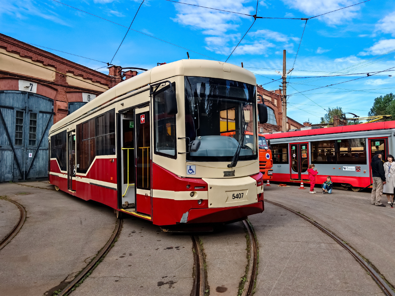 Санкт-Петербург, 71-407-01 № 5407; Санкт-Петербург — Выставка вагонов на 118-летие трамвая Санкт-Петербург, 71-407-01 № 5407; Санкт-Петербург — Выставка вагонов на 118-летие трамвая