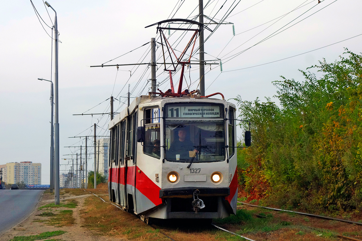 Saratov, 71-608KM Br. 1327