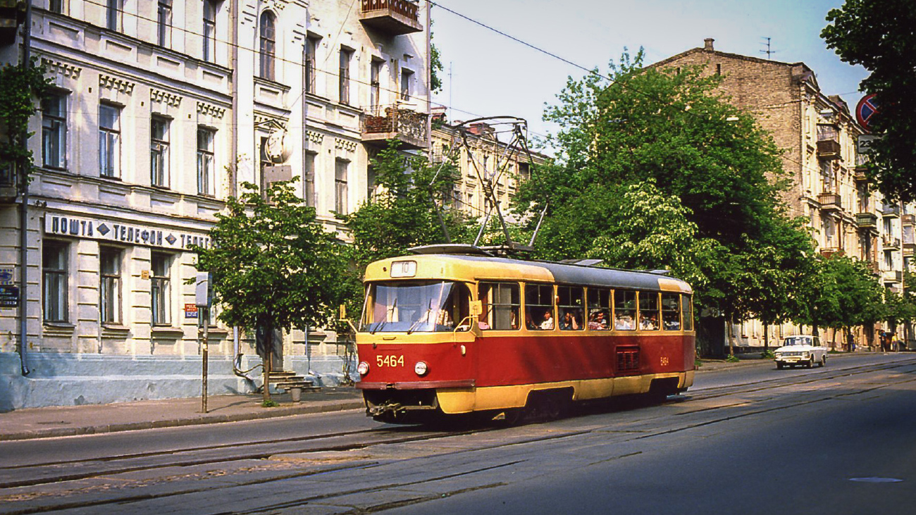 Kijevas, Tatra T3SU nr. 5464; Kijevas — Historical photos; Kijevas — Tramway lines: Closed lines Kijevas, Tatra T3SU nr. 5464; Kijevas — Historical photos; Kijevas — Tramway lines: Closed lines