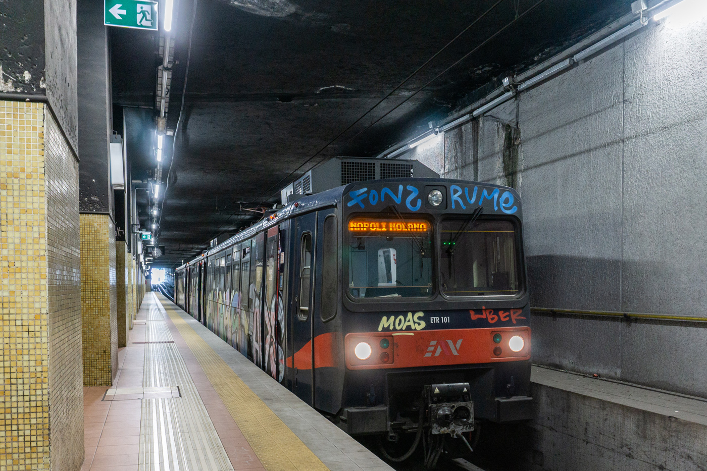 Nápoly, T 21 — ETR.101