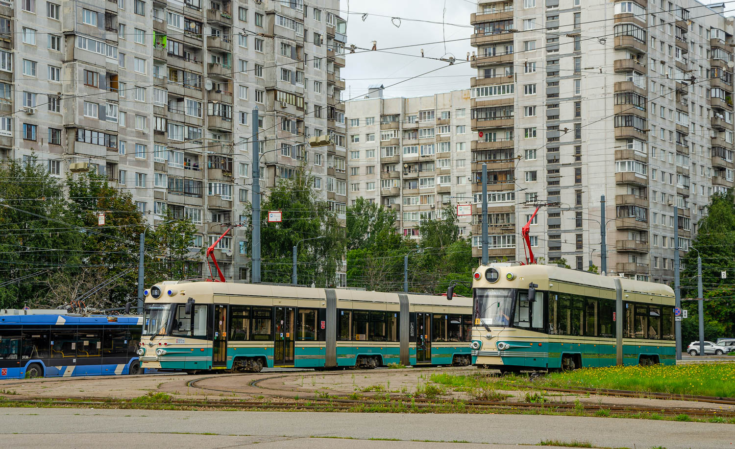 Санкт-Петербург, 71-421Р-01 «Довлатов» № 3813