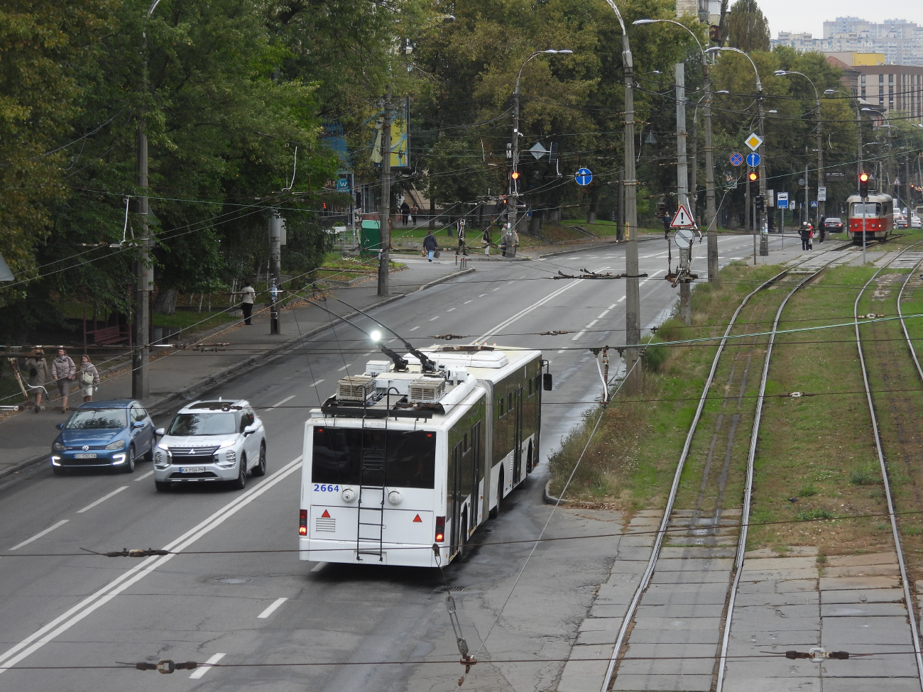 Киев, ЛАЗ E301D1 № 2664