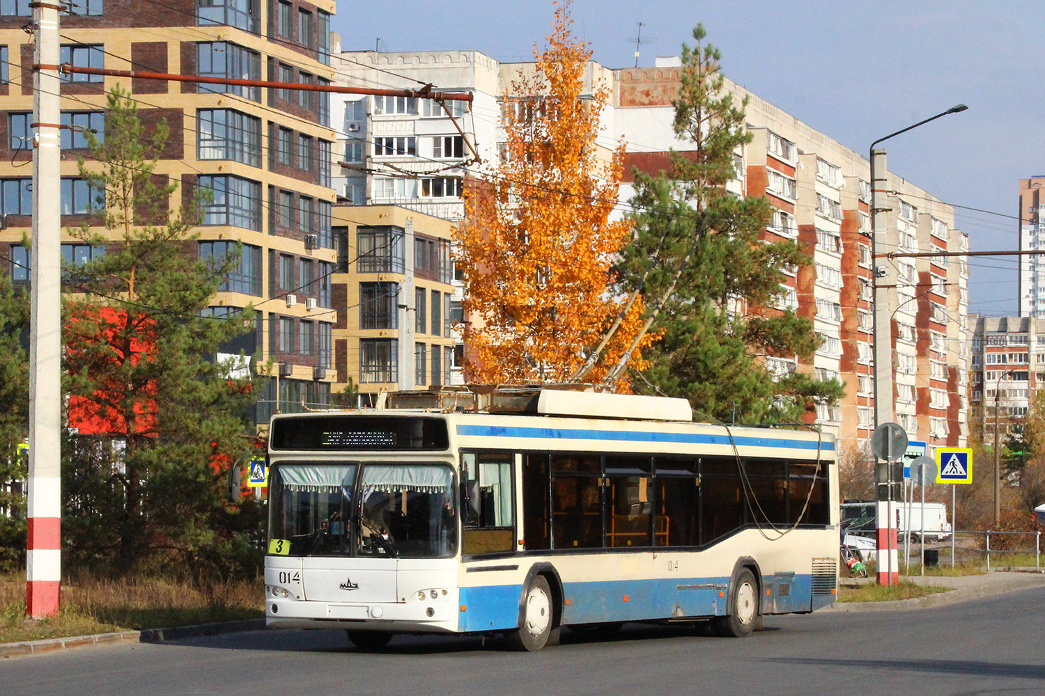 Dzerjinsk, SVARZ-MAZ-6235.00 N°. 014