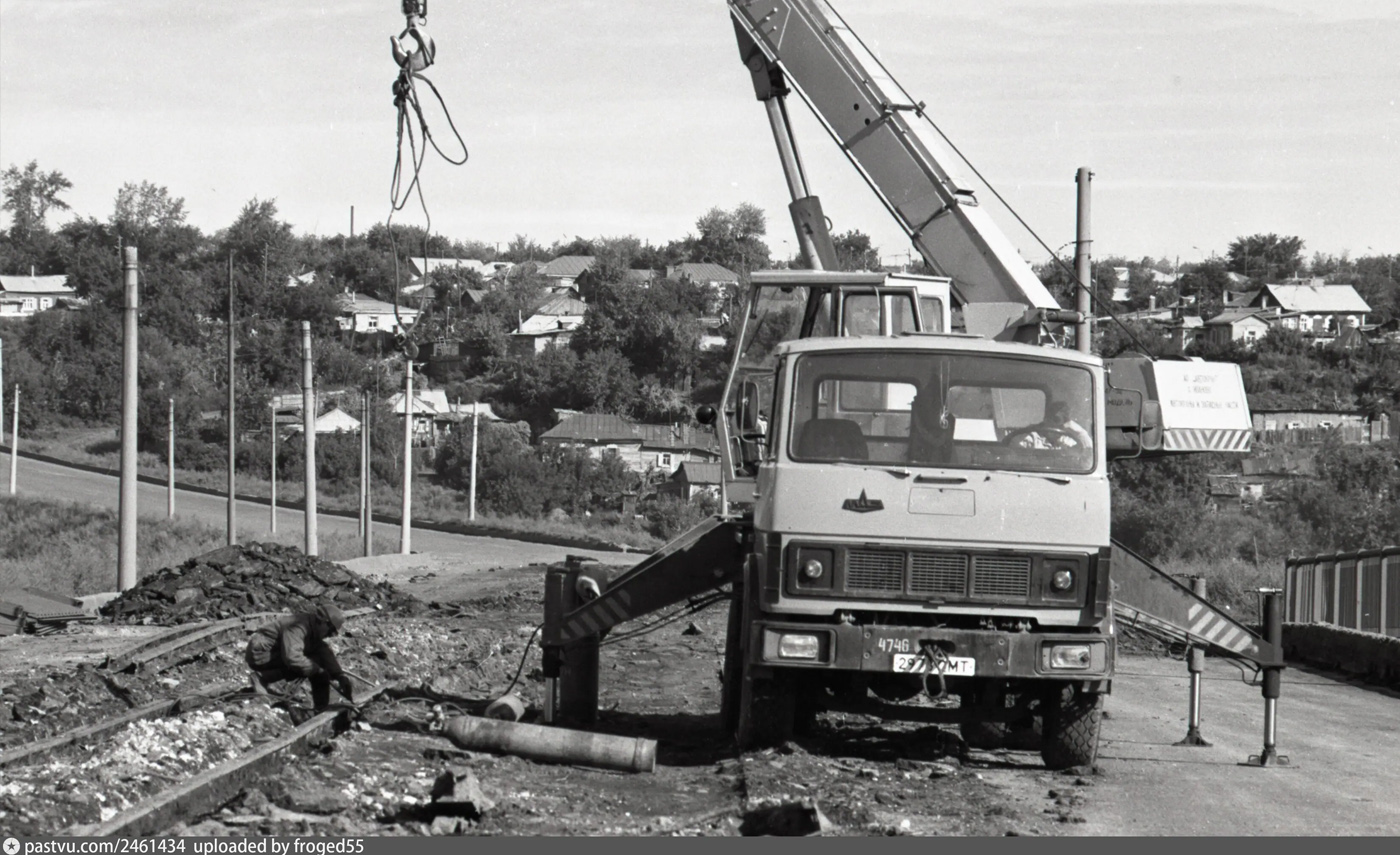 Omsk — Historical photos; Omsk — Repairs
