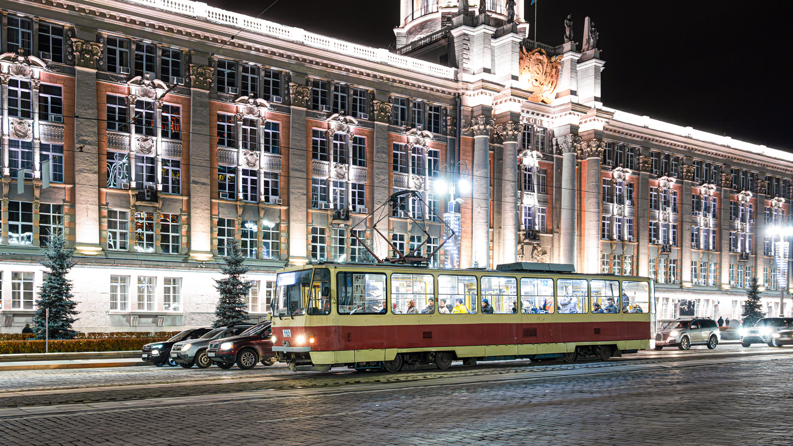 Екатеринбург, Tatra T6B5SU № 752