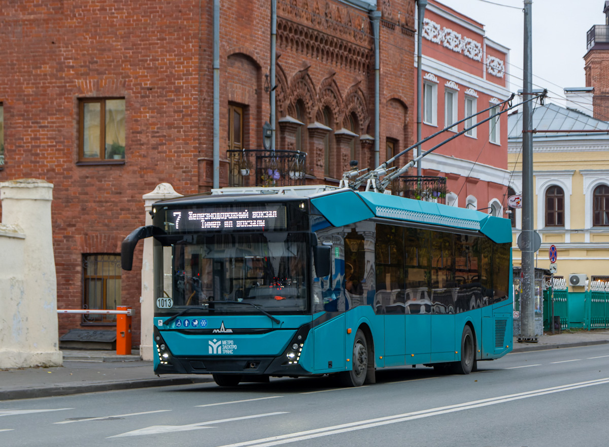 Казань, МАЗ-303Т22 № 1013