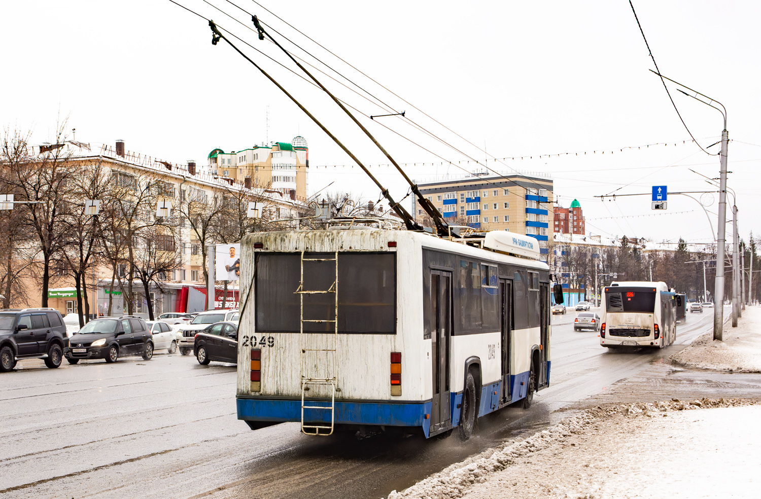 Уфа, БТЗ-52767 № 2049