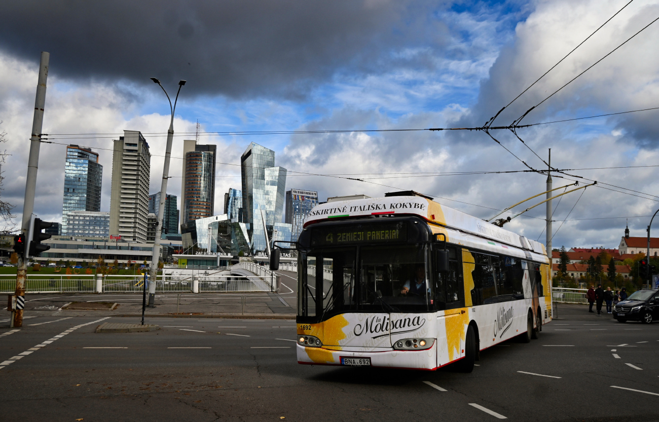 Вильнюс, Solaris Trollino II 15 AC № 1692