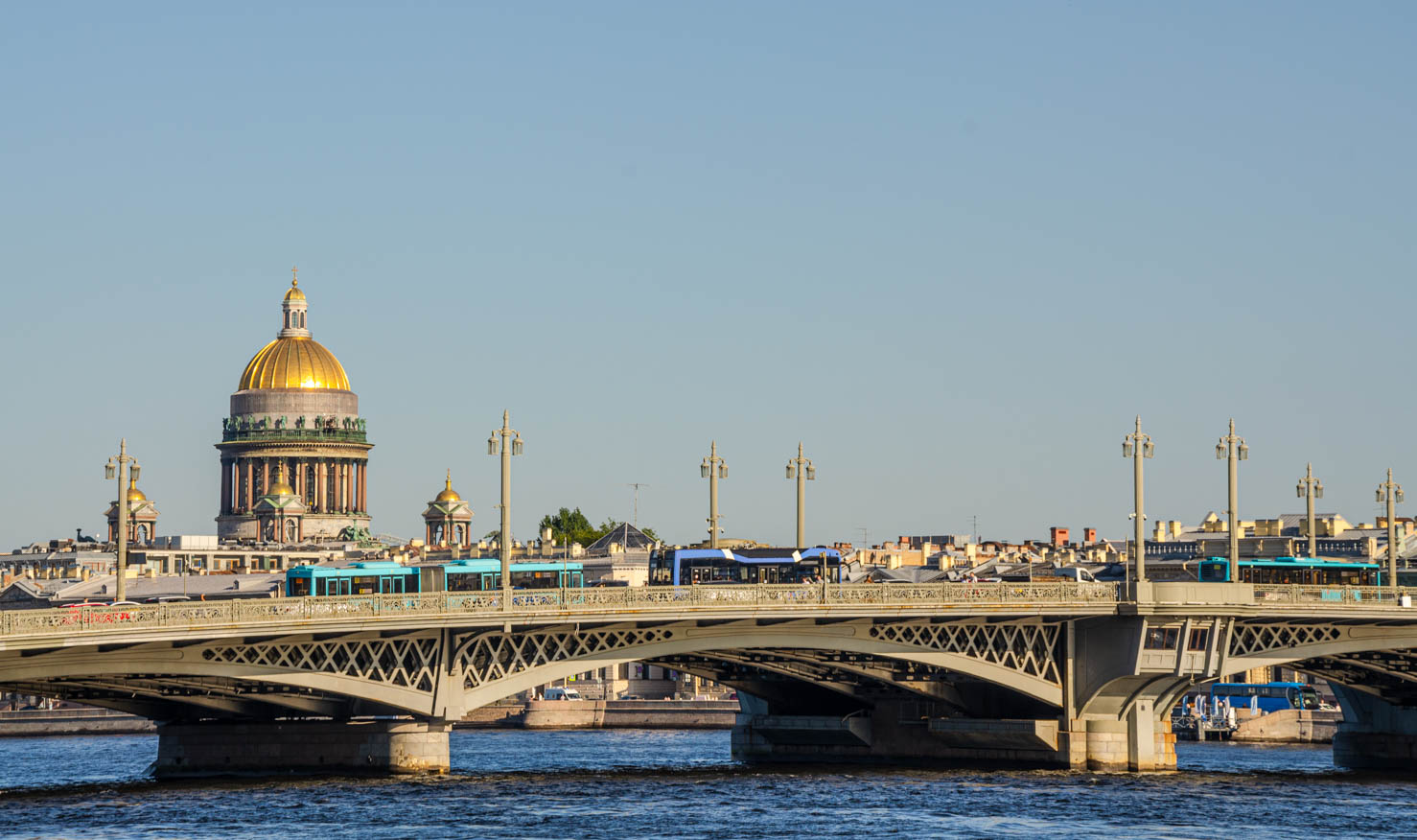 Saint-Petersburg — Bridges