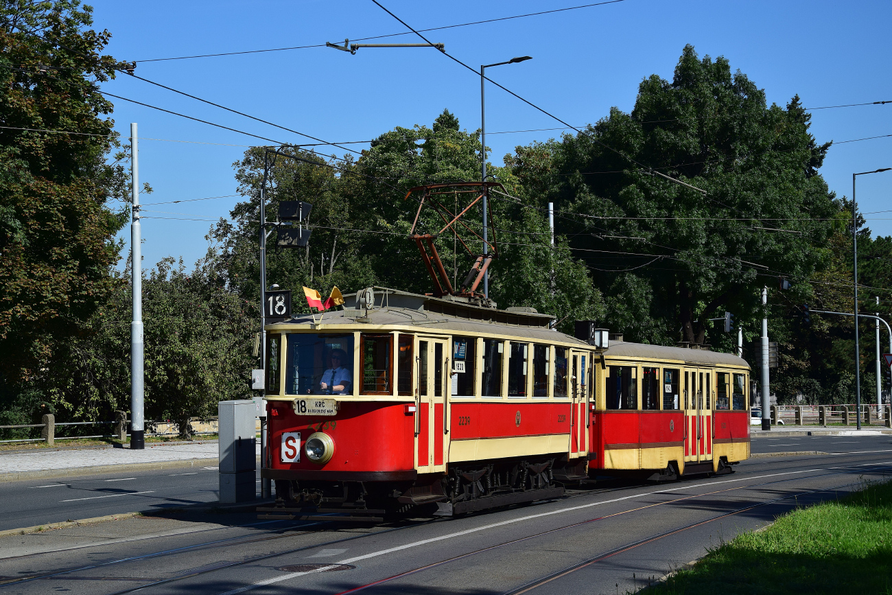 Praga, Ringhoffer DSM Nr. 2239; Praga — 150th anniversary of Prague's urban transport