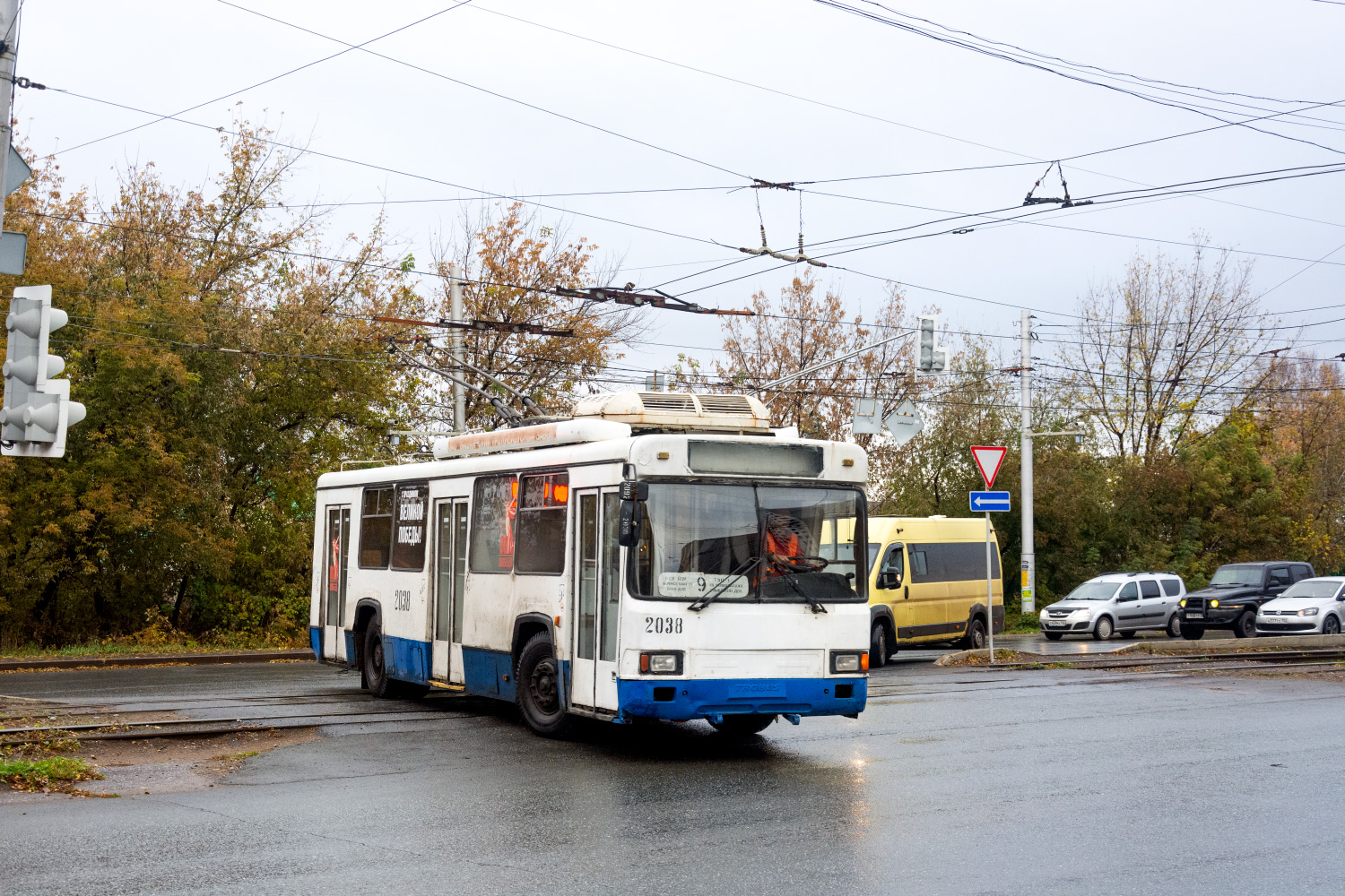 Уфа, БТЗ-52761Т № 2038