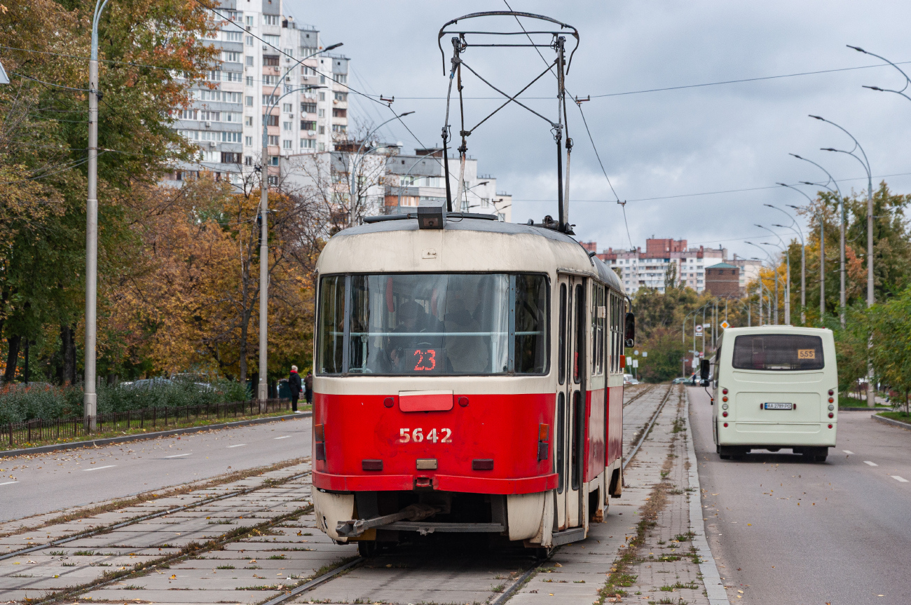 Киев, Tatra T3SUCS № 5642