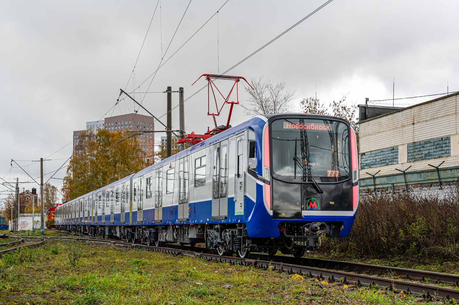 Новосибирск, 81-725.3 «Ермак» № 25315