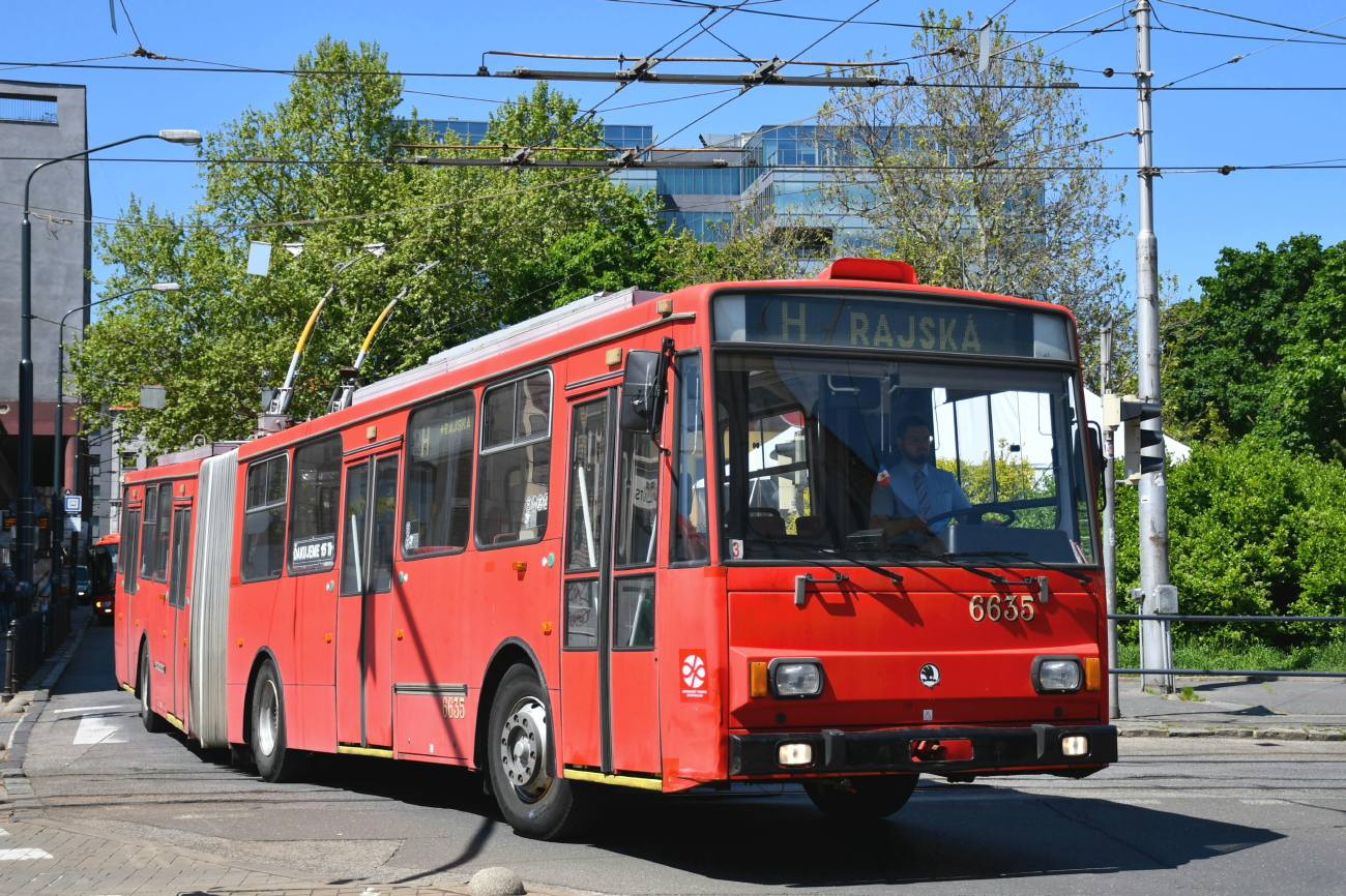 Bratislava, Škoda 15Tr13/6M № 6635