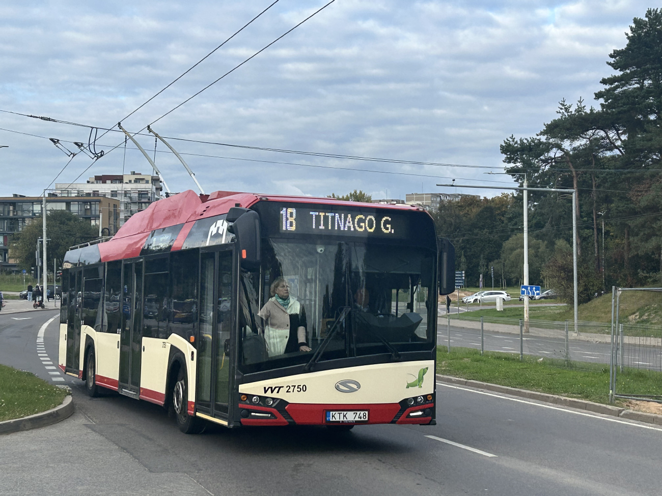 Vilnius, Solaris Trollino IV 12 Škoda — 2750