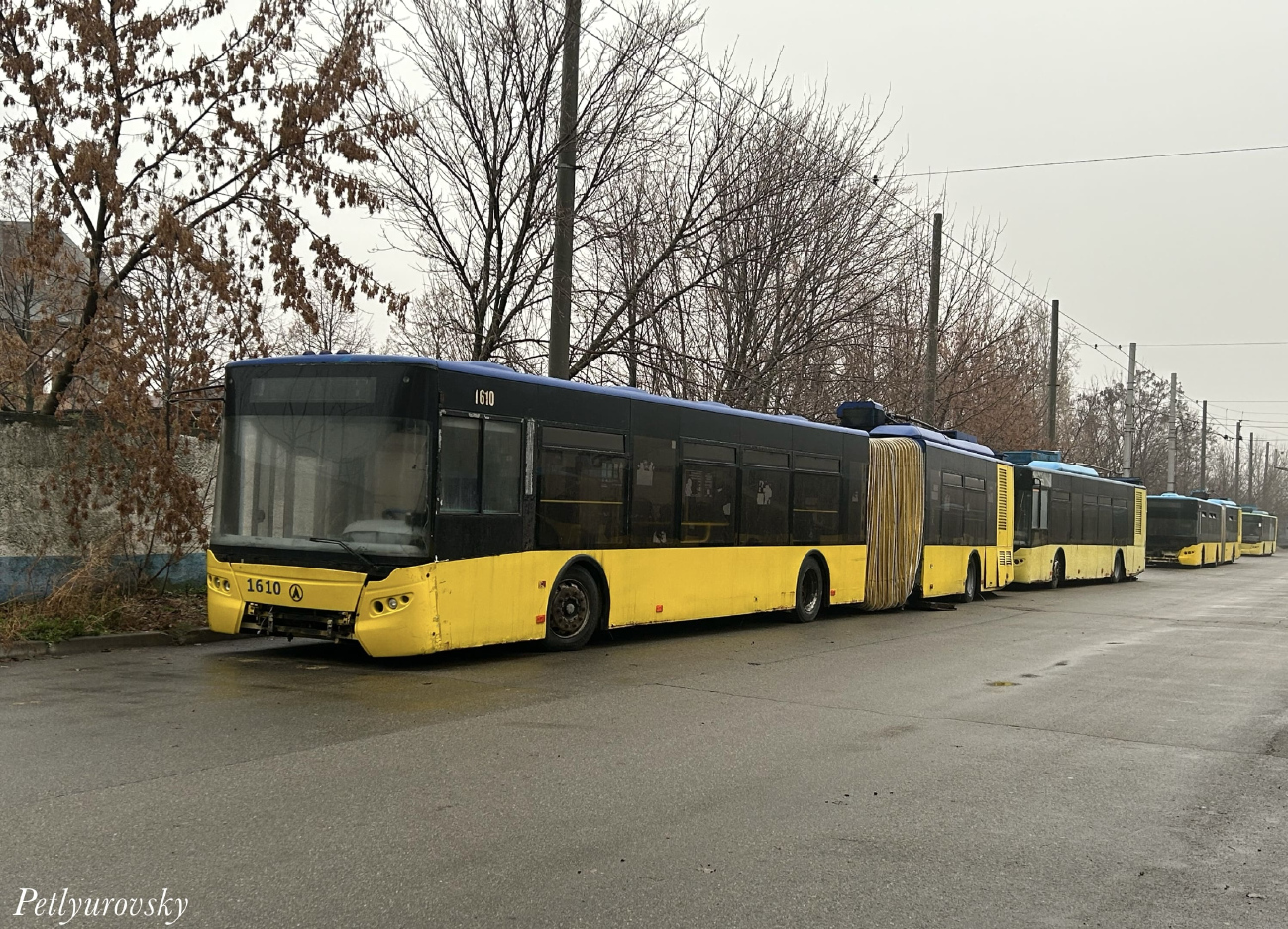 Киев, ЛАЗ E301D1 № 1610