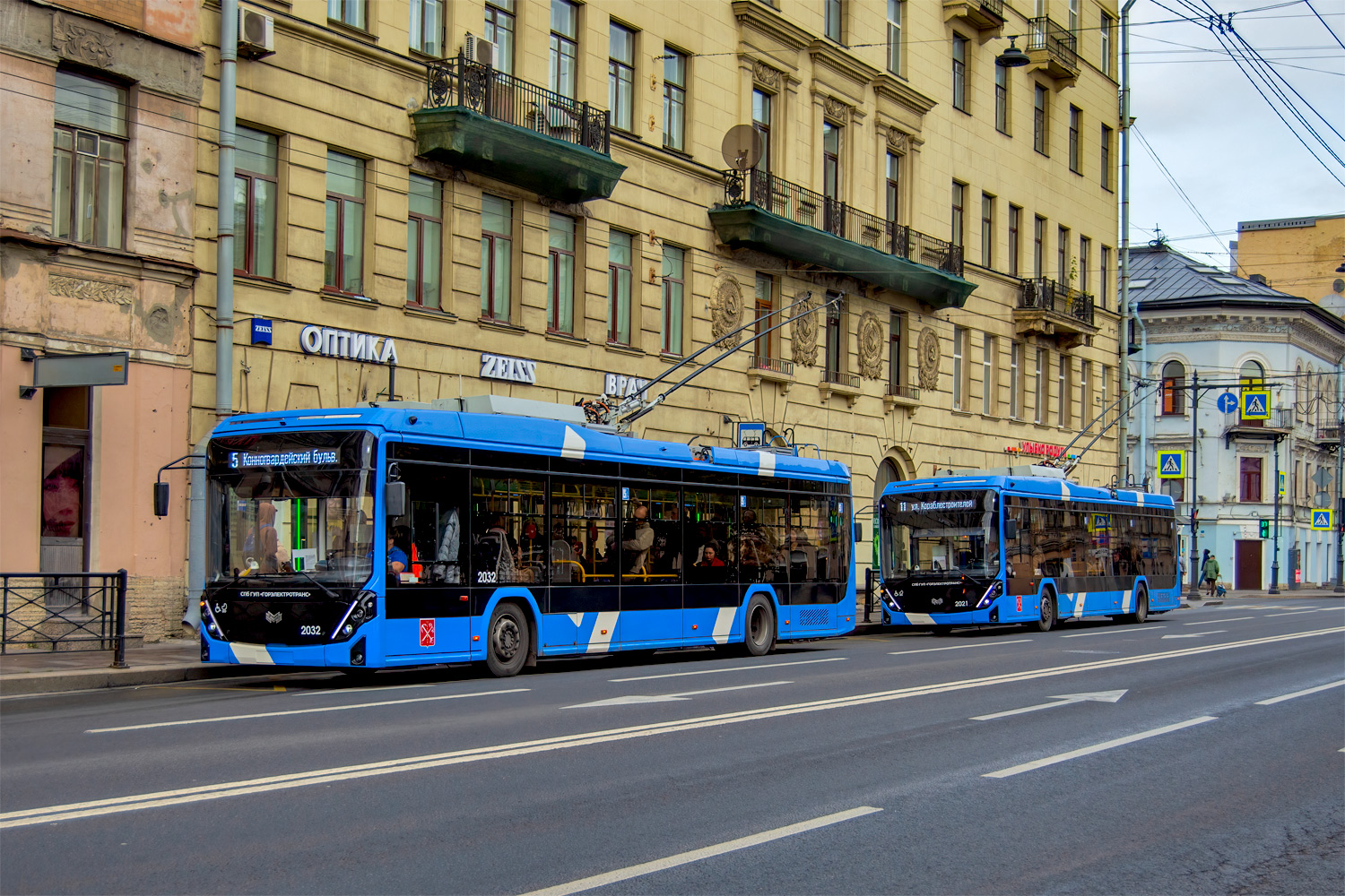 Sankt Petersburg, BKM 321 «Olgerd» Nr. 2032; Sankt Petersburg, BKM 321 «Olgerd» Nr. 2021