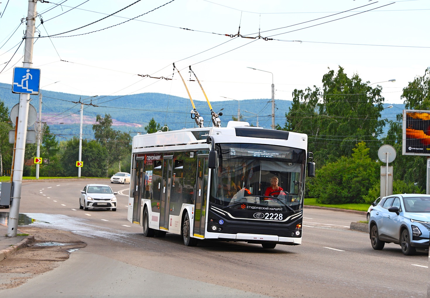 Красноярск, ПКТС-6281.01 «Адмирал» № 2228
