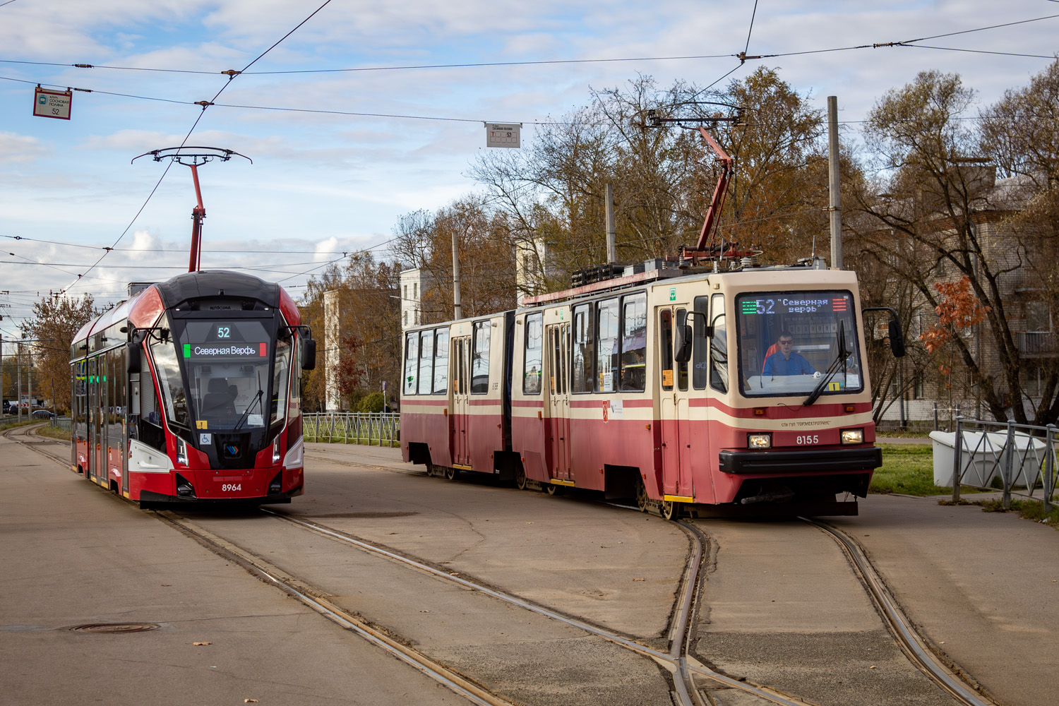 Санкт-Петербург, 71-923М «Богатырь-М» № 8964; Санкт-Петербург, ЛВС-86К № 8155; Санкт-Петербург — Конечные станции и разворотные кольца Санкт-Петербург, 71-923М «Богатырь-М» № 8964; Санкт-Петербург, ЛВС-86К № 8155; Санкт-Петербург — Конечные станции и разворотные кольца