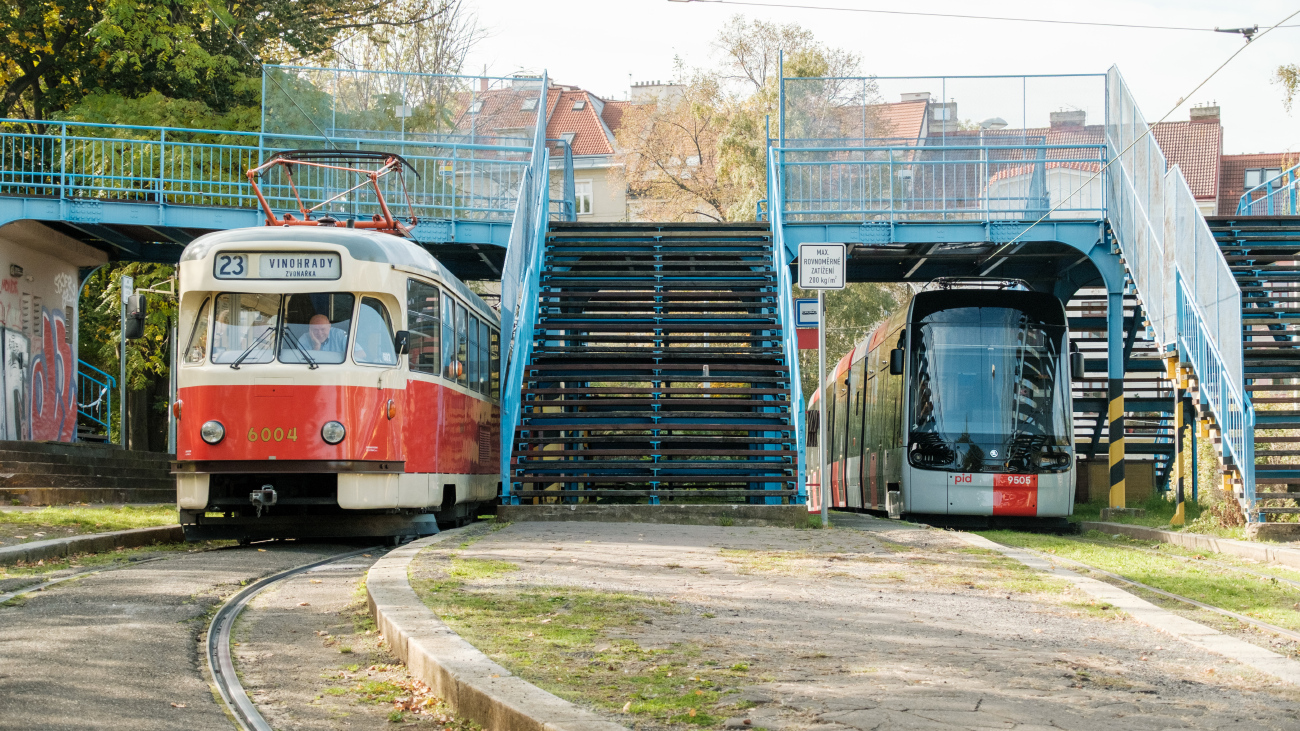 Prága, Tatra T2R — 6004